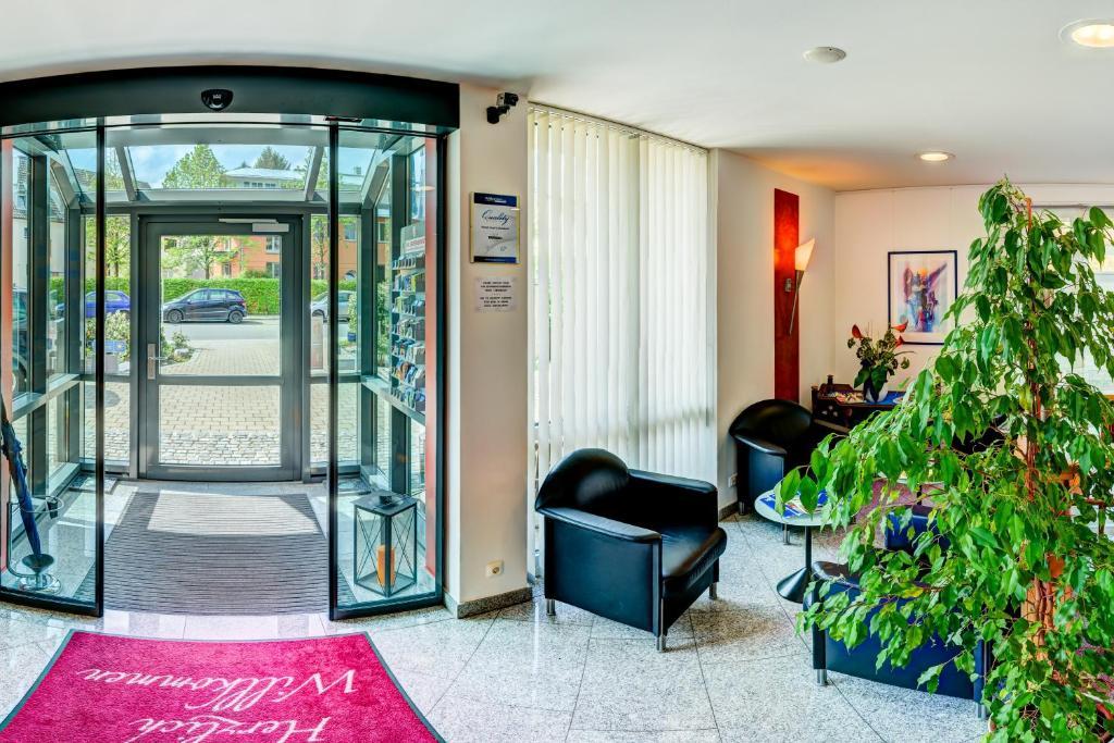 Hotel Graf Lehndorff Zur Messe München Buitenkant foto